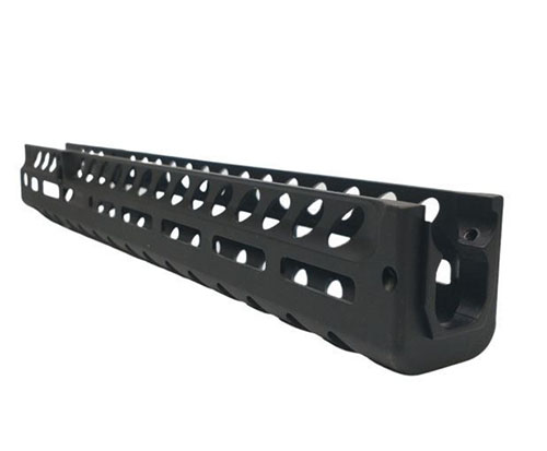 M-LOK rękojeść do Smith Wesson 1854 łączy nowoczesny design z trwałą konstrukcją, oferując stabilność, modułowość i ergonomiczną obsługę.